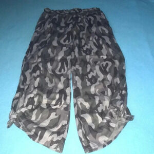 JOLT wide leg camouflage high rise ankle tie elastic ruffle waistband NEW size M